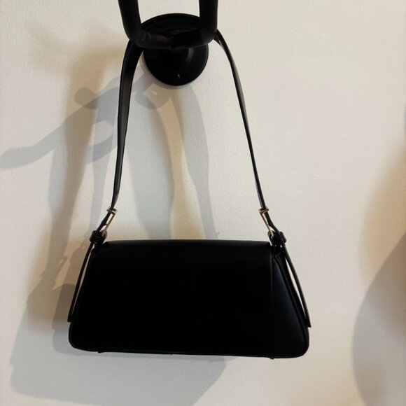 NWOT ZARA Small Vegan Leather Black Shoulder Bag Adjustable Strap - Picture 8 of 8